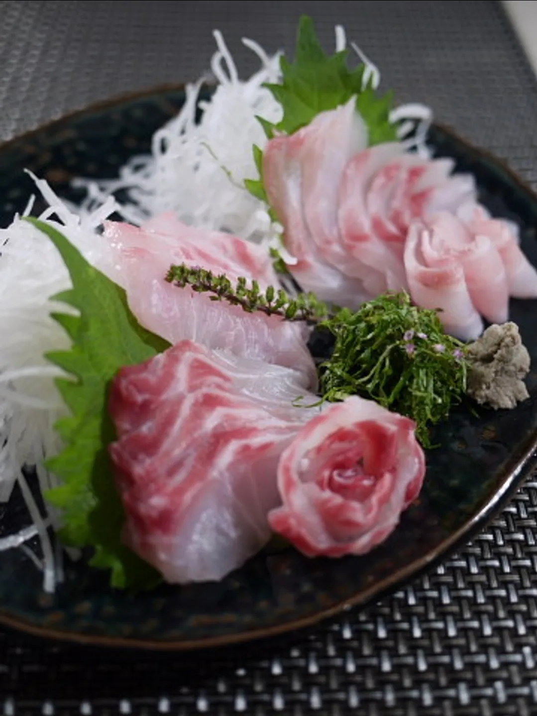 白身魚の刺身盛り